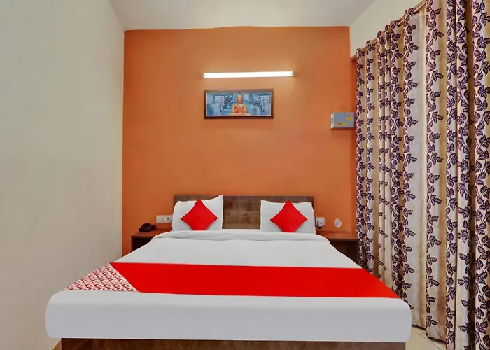 Super Oyo Flagship Hotel Sms